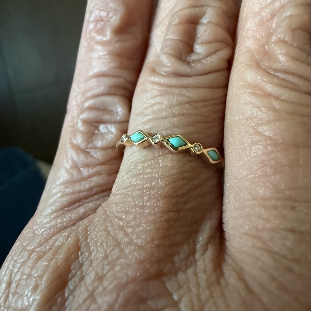 Elegant Gold and Turquoise Bangle - Picture 2 of 4